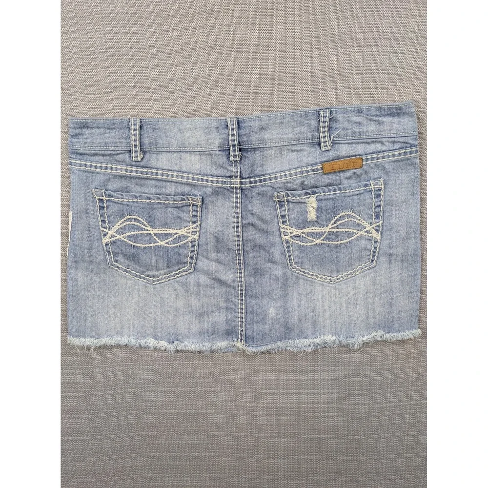 Cowgirl Tuff Co Skirt Womens 32 Blue Denim Mini Lace Patches Raw Hem Cowboy